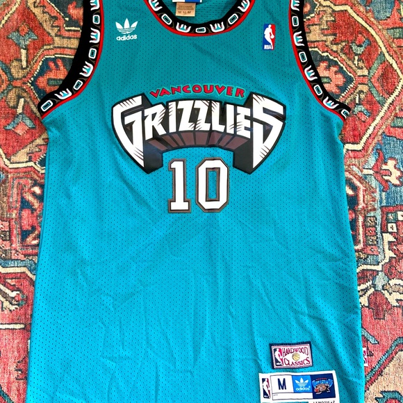 Adidas Mike Bibby Hardwood classic Jersey. Size Medium in Men. - Picture 3 of 4